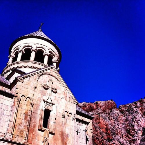 [Super ancient temple in front of some limestone. Photo- Kate Rutherford (@katerutherford)]